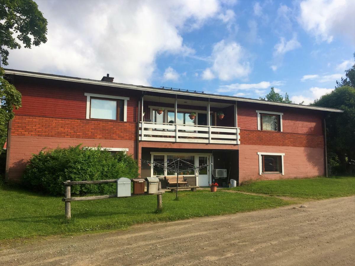 Surkeenjarvi Countryside B&B Moksinkylä Exterior foto